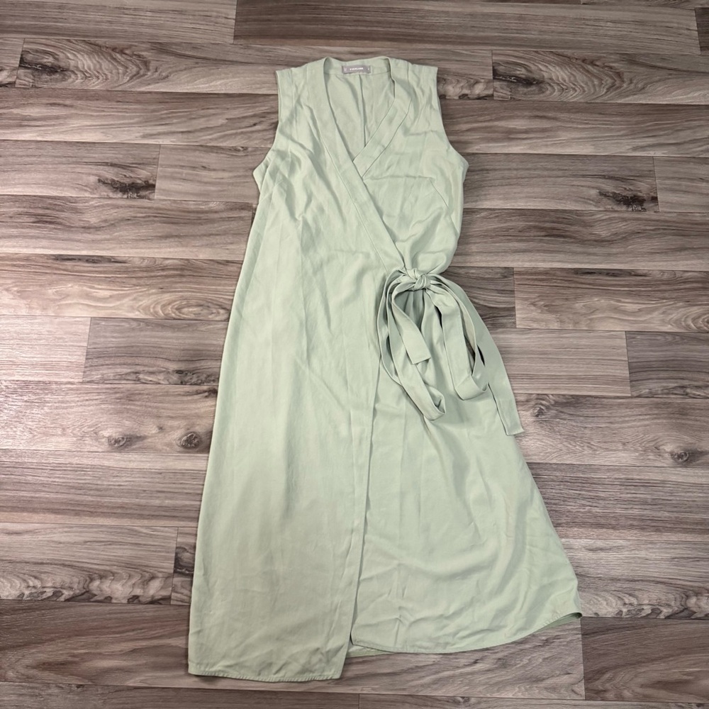 Everlane Japanese GoWeave Midi Sleeveness Wrap Dress in Mint Green Size 8